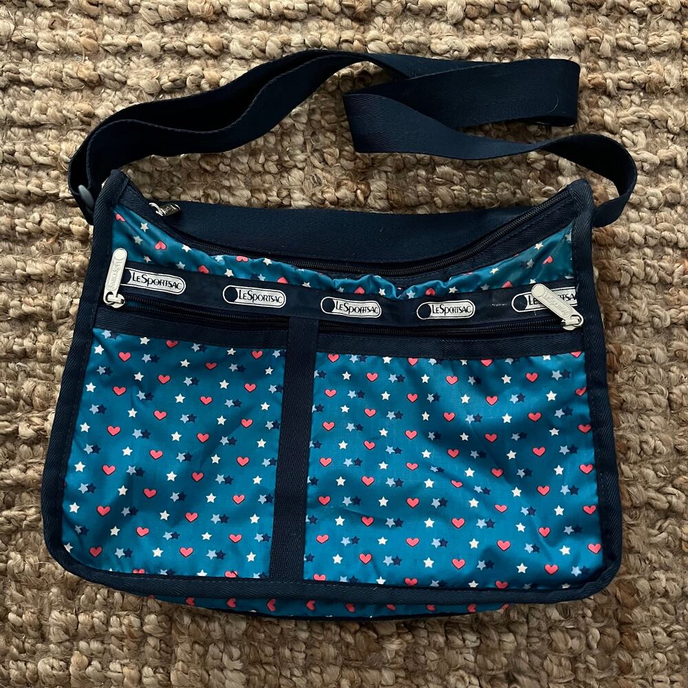 LeSportsac Deluxe Everyday Crossbody Bag Blue Hearts Stars Expandable EUC Y2K